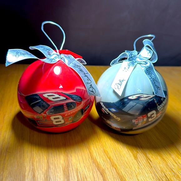 Dale Earnhardt and Dale Earnhardt Jr 2004 Christmas Tree balls - Picture 1 of 9